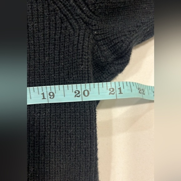 Banana Republic,Black, Softly Ribbed, Stretch, Excellent Wardrobe Add, Size Med - Picture 10 of 11